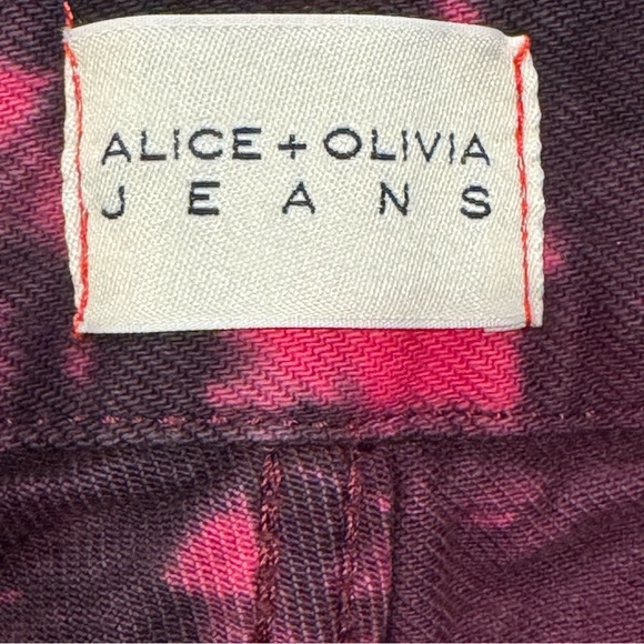Alice+Olivia Genevieve distressed baggy jeans in a pink and black tie-dye - Picture 8 of 8
